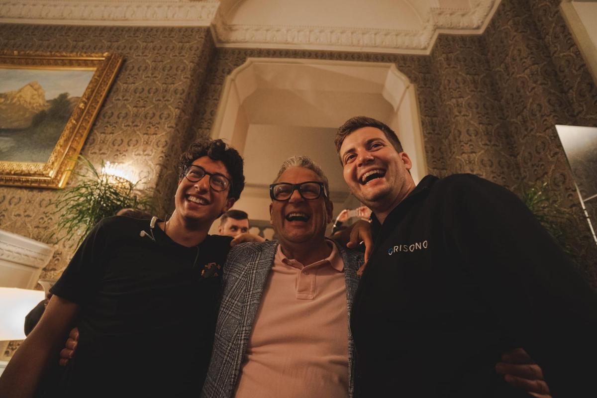 Timothy Ross, Thomas Hauser, Alexander Stratigenas